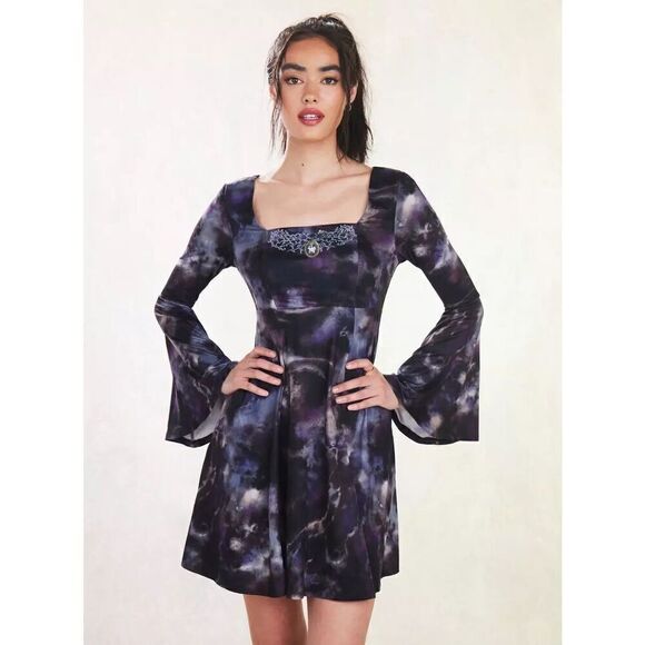 Her Universe Marvel WandaVision Agatha Tie-Dye Dress (Med) - Picture 1 of 8